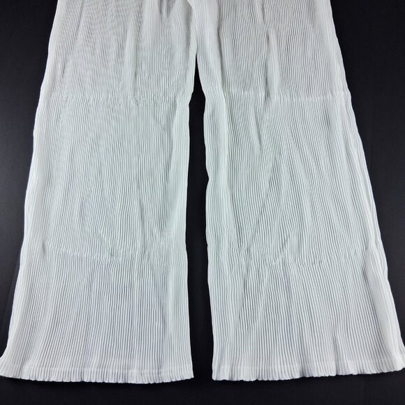 PrettyLittleThing Oversized Wide Leg Crinkle Pant Women's Size 8 White Chiffon - Picture 5 of 7